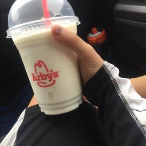 Meet your Posher, Celia